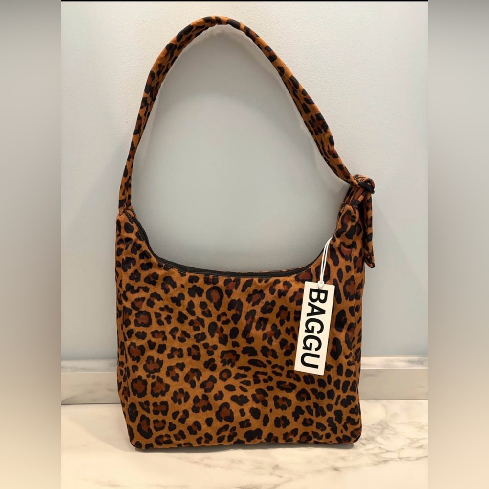 Baggu Leopard Print Large Nylon Shoulder Bag